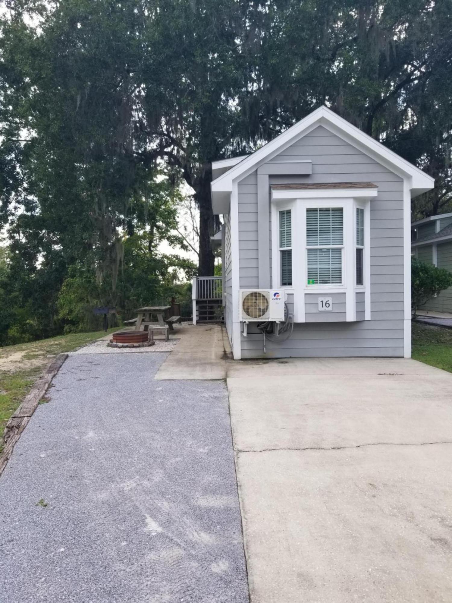 Hotel Live Oak Landing Freeport Esterno foto
